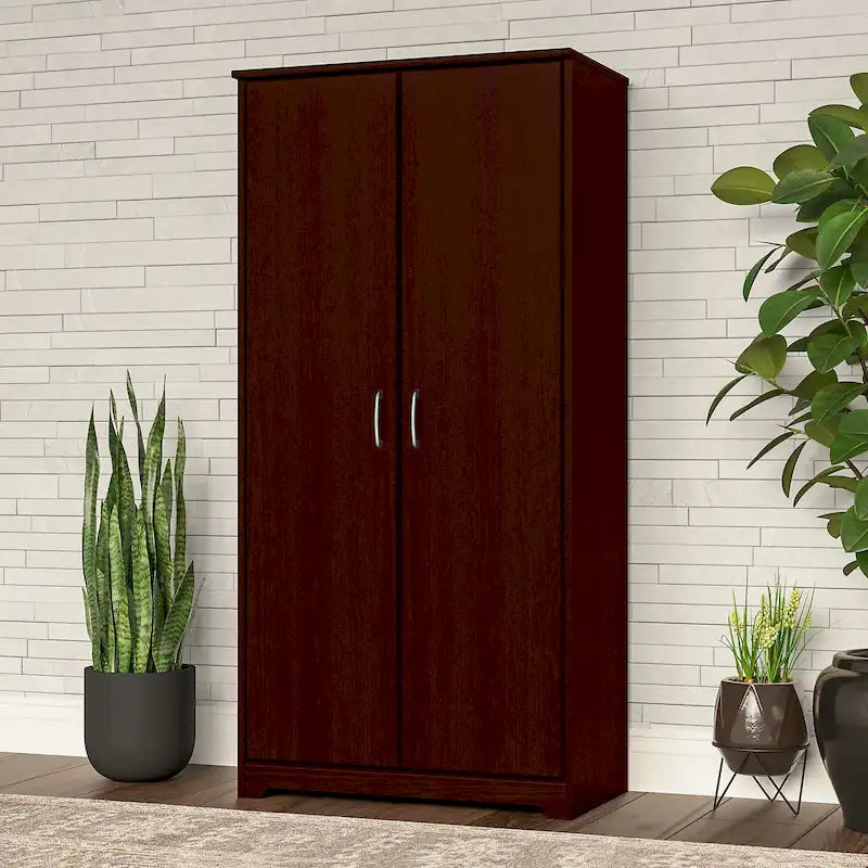 Armoire haute de rangement Cabot avec portes par Bush Furniture